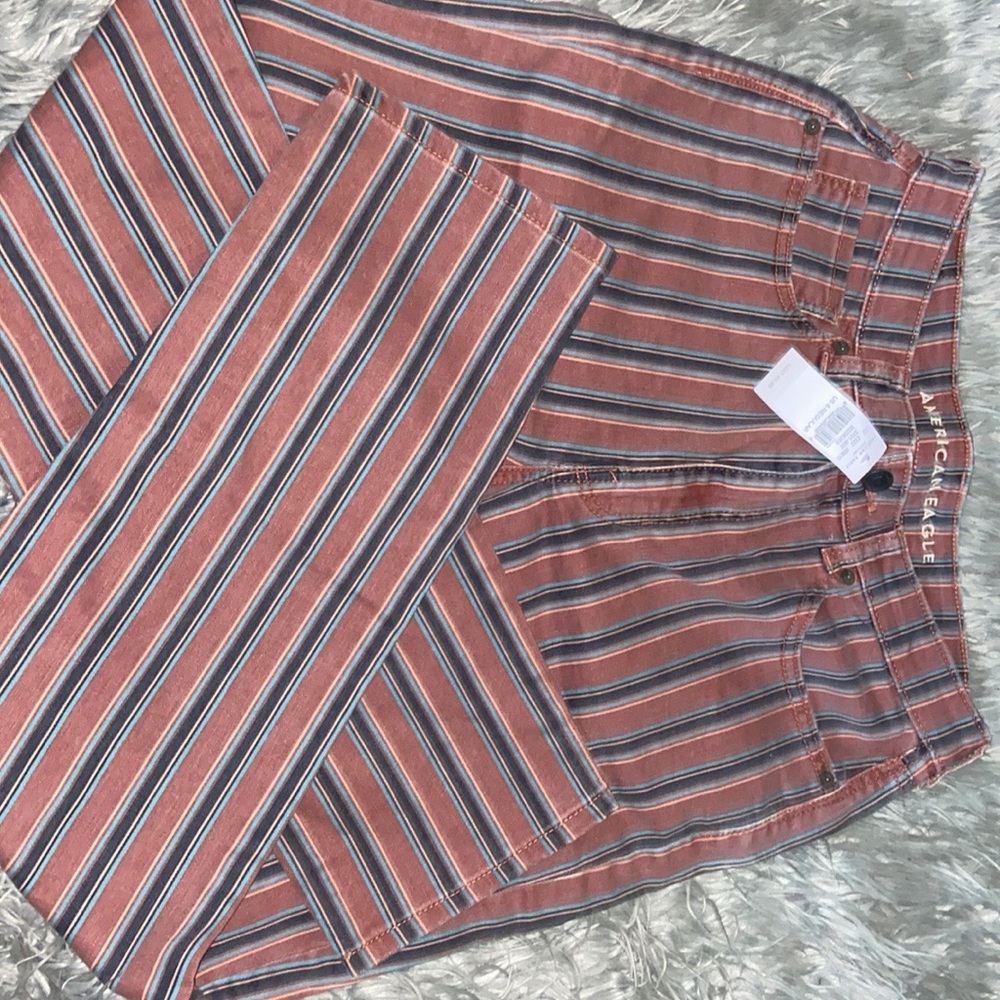 Brand new with tags American Eagle mom jeans!